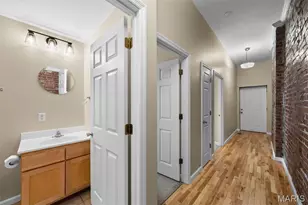 4034 Laclede Ave, Saint Louis, MO 63108 - Photo 13