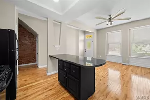 4034 Laclede Ave, Saint Louis, MO 63108 - Photo 11