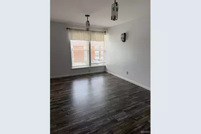 1943 Greenpoint Drive #302, Kirkwood, MO 63122 - Photo 5