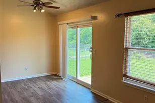 1203 Advance Dr, Florissant, MO 63031 - Photo 5
