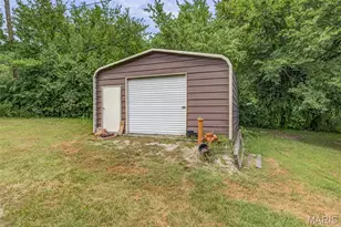 8985 Old Lemay Ferry Rd, Hillsboro, MO 63050 - Photo 9