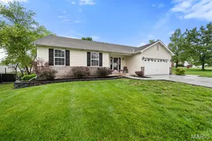 7228 Picasso Dr, Dardenne Prairie, MO 63368 - Photo 1