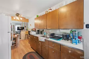2702 Chatham Dr, Maryland Heights, MO 63043 - Photo 19
