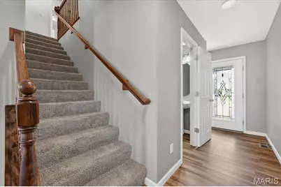 20 Country Heights Court, Lake Saint Louis, MO 63367 - Photo 3