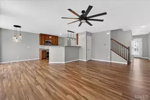 20 Country Heights Ct, Lake Saint Louis, MO 63367 - Photo 7