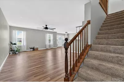 20 Country Heights Court, Lake Saint Louis, MO 63367 - Photo 5