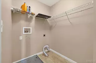 20 Country Heights Ct, Lake Saint Louis, MO 63367 - Photo 35