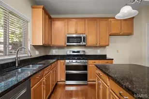 1131 Harwood Rd, Des Peres, MO 63131 - Photo 25