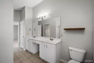 1131 Harwood Rd, Des Peres, MO 63131 - Photo 39