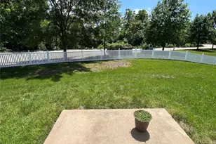 102 Riparian Dr, O'Fallon, MO 63368 - Photo 25