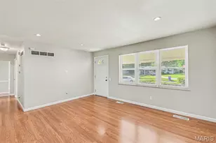 2125 Collier Dr, Florissant, MO 63031 - Photo 3