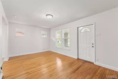2946 Hilleman Avenue, Saint Louis, MO 63114 - Photo 3