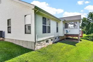 1317 Pine Bluff Dr, Saint Charles, MO 63304 - Photo 5