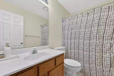 2961 Championship Boulevard, Oakville, MO 63129 - Photo 25