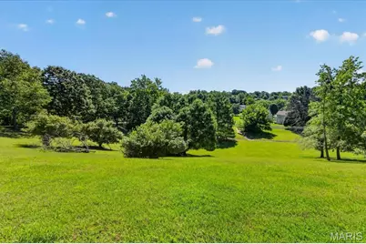 2961 Championship Boulevard, Oakville, MO 63129 - Photo 37