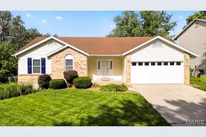 918 Blake Court, Saint Peters, MO 63376 - Photo 1