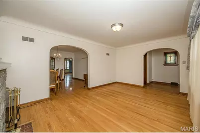1620 Grape Avenue, Saint Louis, MO 63147 - Photo 13