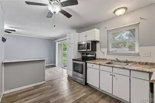 2105 Avon Dr, Unincorporated, MO 63033 - Photo 15