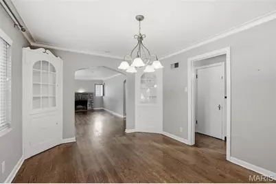 9860 Berwick Drive, Affton, MO 63123 - Photo 7