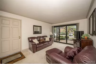 1090 Mersey Bend Drive #A, Saint Louis, MO 63129 - Photo 5