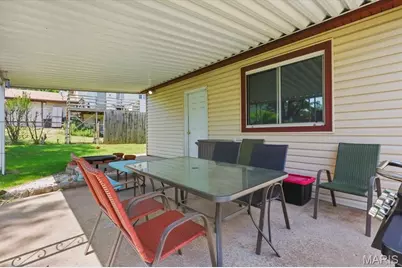 12428 Bernie Lane, Maryland Heights, MO 63043 - Photo 39