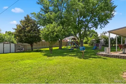 12428 Bernie Lane, Maryland Heights, MO 63043 - Photo 43