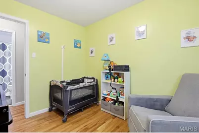 12428 Bernie Lane, Maryland Heights, MO 63043 - Photo 19