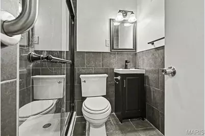 435 Saint Edward Lane, Florissant, MO 63033 - Photo 13