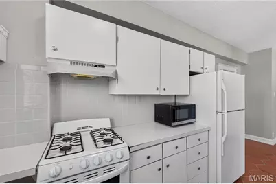 4515 Maryland Avenue #609, Saint Louis, MO 63108 - Photo 11