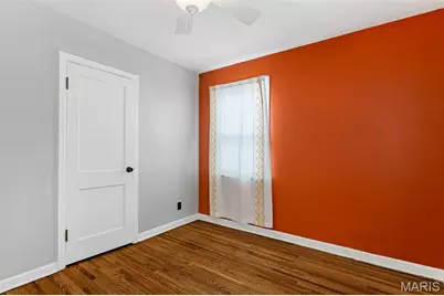 7328 Parkwood Drive, Saint Louis, MO 63116 - Photo 11