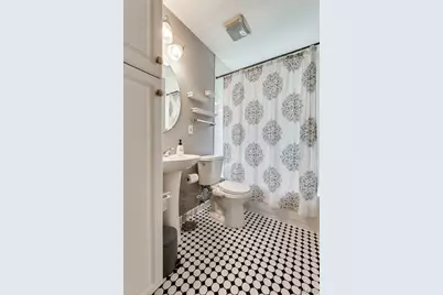 1528 Cutter Avenue, Saint Louis, MO 63139 - Photo 17