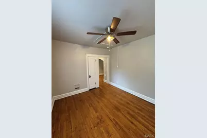 4048 Giles Avenue, Saint Louis, MO 63116 - Photo 7