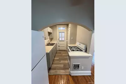 4048 Giles Avenue, Saint Louis, MO 63116 - Photo 5