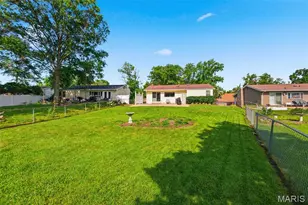 254 Village Mead Dr, Ballwin, MO 63021 - Photo 45