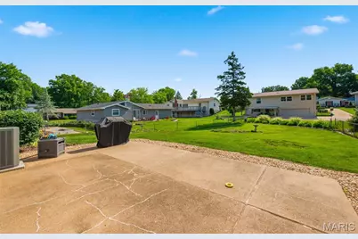 254 Village Mead Drive, Ballwin, MO 63021 - Photo 39