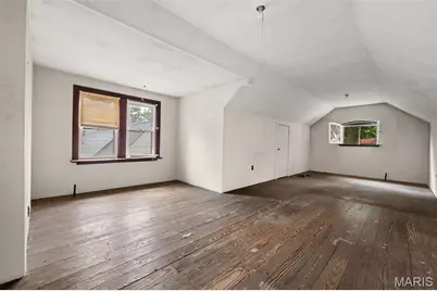 7027 Camden Court, University City, MO 63130 - Photo 5