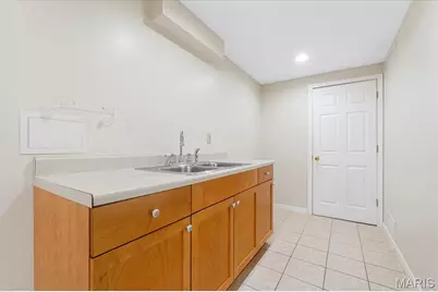 208 Kylewood Court, Ballwin, MO 63021 - Photo 43