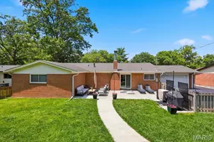 1022 Fernway Ln, Creve Coeur, MO 63141 - Photo 51