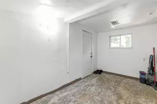 135 Becker Dr, Saint Louis, MO 63135 - Photo 19