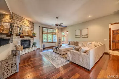 959 Cobblestone Ct, Lebanon, MO 65536 - Photo 49