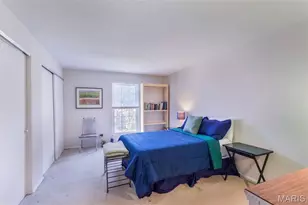 10381 Oxford Hill Dr, Saint Louis, MO 63146 - Photo 15