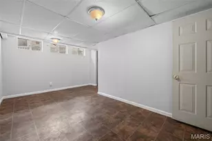 2915 St Vincent Ave, Saint Louis, MO 63104 - Photo 35