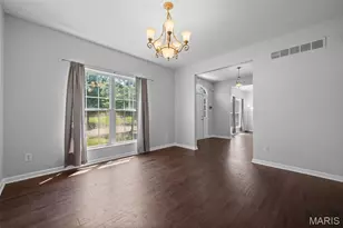 2915 St Vincent Ave, Saint Louis, MO 63104 - Photo 7