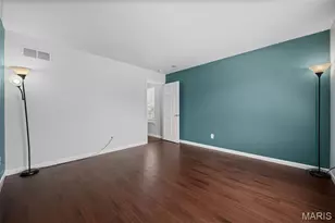 2915 St Vincent Ave, Saint Louis, MO 63104 - Photo 33