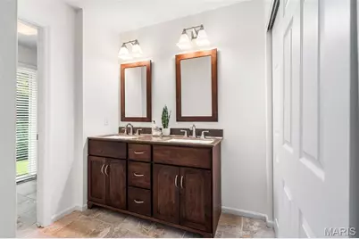 4716 Brookton Way, Saint Louis, MO 63128 - Photo 23
