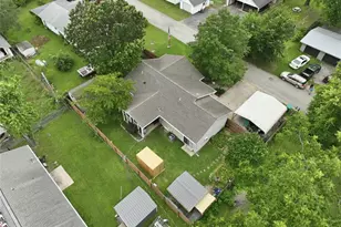 844 Alley St, Bourbon, MO 65441 - Photo 39