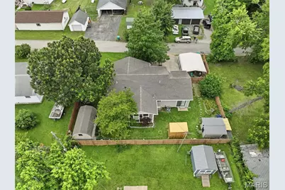 844 Alley Street, Bourbon, MO 65441 - Photo 37