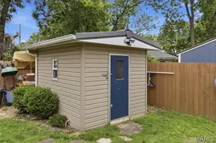 844 Alley St, Bourbon, MO 65441 - Photo 29