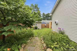 844 Alley St, Bourbon, MO 65441 - Photo 25