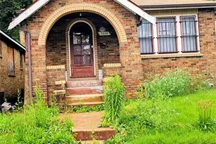 5628 Hiller Pl, Saint Louis, MO 63136 - Photo 3